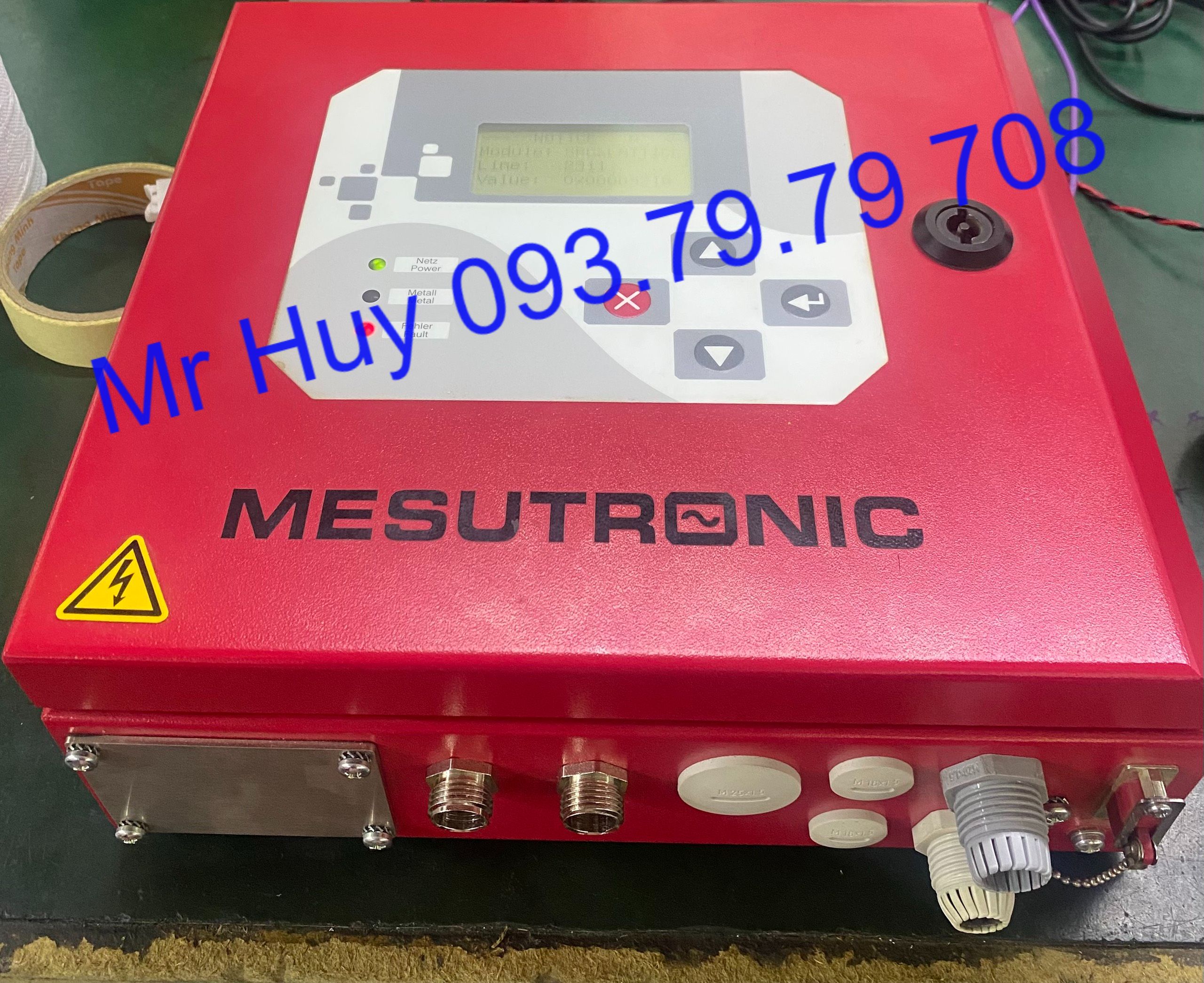 Máy dò kim loại Metron 05 MESUTRONIC Việt Nam Nhất Huy Automation