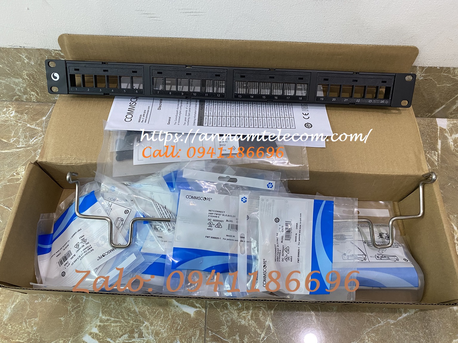 8 Thanh đấu nối Patch Panel Cat6A CommScope Chống nhiễu 24 cổng mã 1933319-2