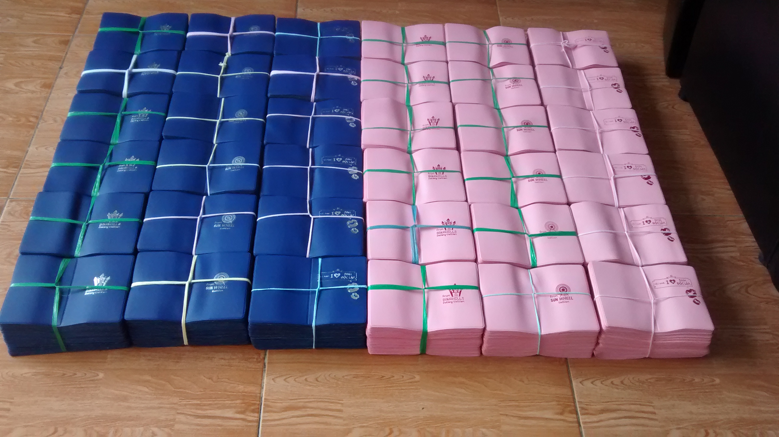 9 Thiết kế, in, gia công ví đựng hộ chiếu, passport, visa 9 Thiết kế, in, gia công ví đựng hộ chiếu, passport, visa