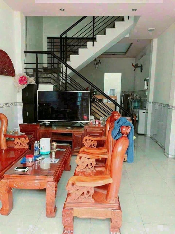 3 Nhà 1 Trệt 1 Lầu 110m2 700tr Sổ Hòng Riêng Phước Hiệp Củ Chi