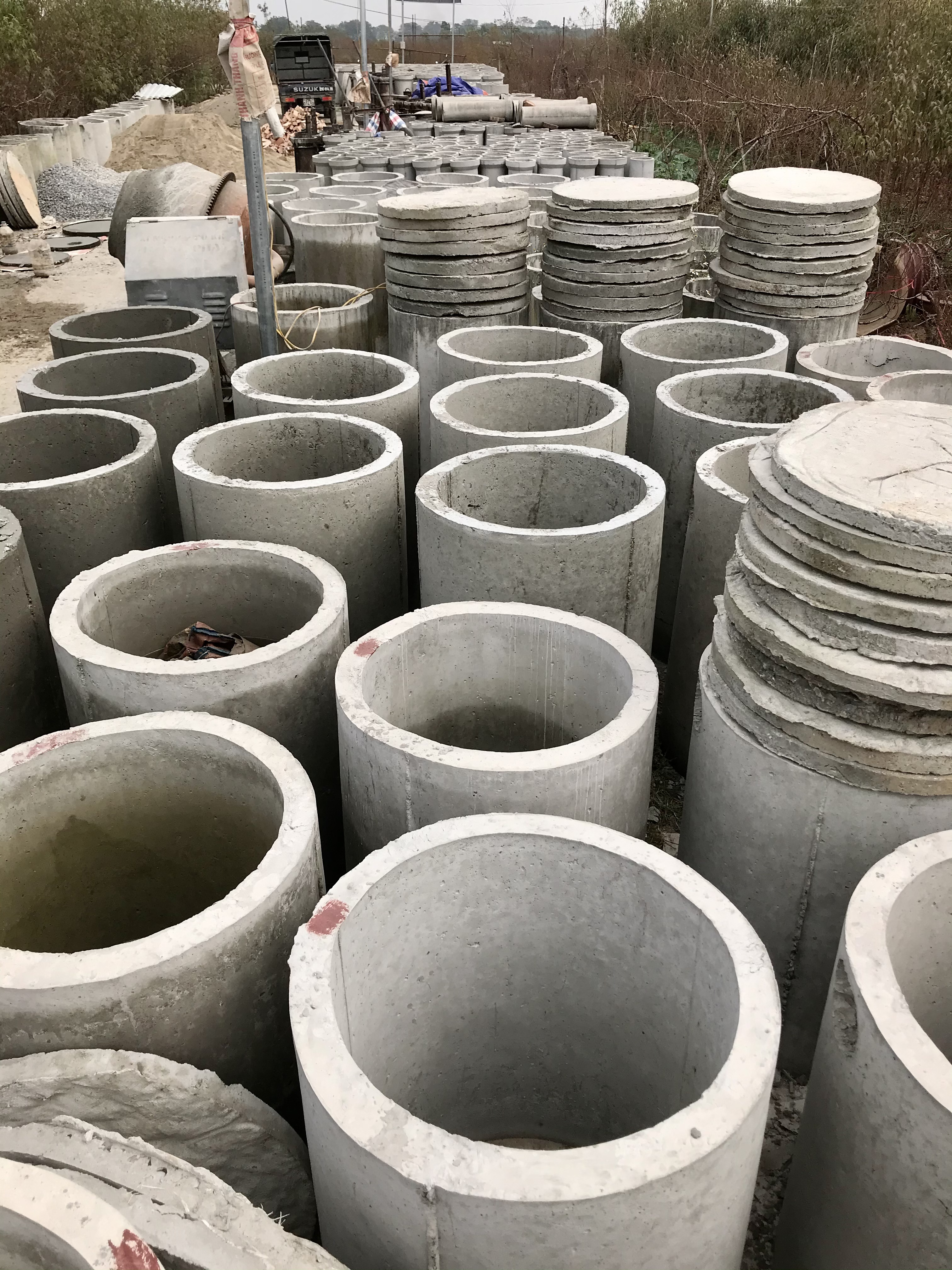 4 Bể phốt,cống thoát nước,các loại cấu kiện bê tông đúc sẵn giao tận nơi