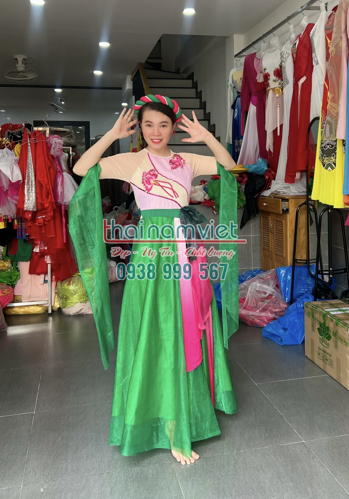 Cho thuê trang phục biểu diễn tân phú tphcm