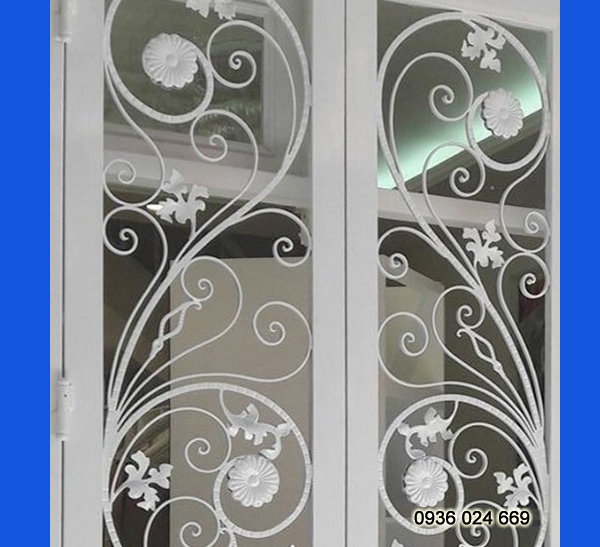 13 Cửa sổ sắt nghệ thuật giá rẻ tại hà nội 13 Cửa sổ sắt nghệ thuật giá rẻ tại hà nội