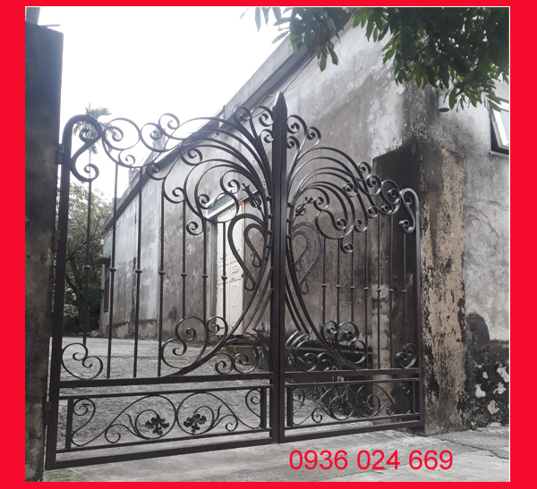 4 Mẫu cửa cổng sắt hoa văn nghệ thuật tại hà nội 4 Mẫu cửa cổng sắt hoa văn nghệ thuật tại hà nội