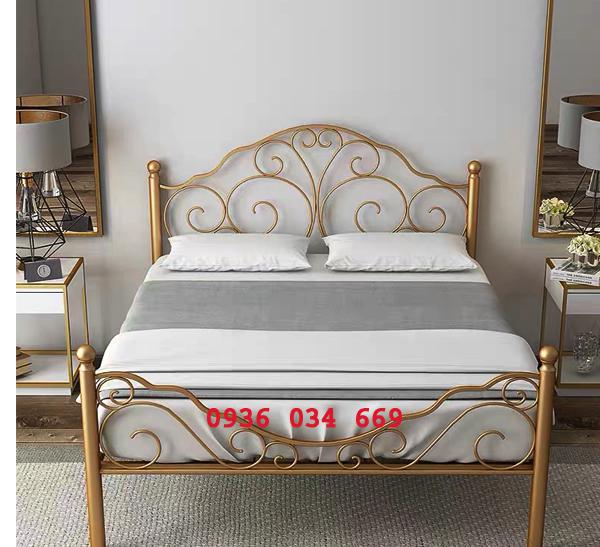 5 Giường sắt tại Hà Nội 5 Giường sắt tại Hà Nội