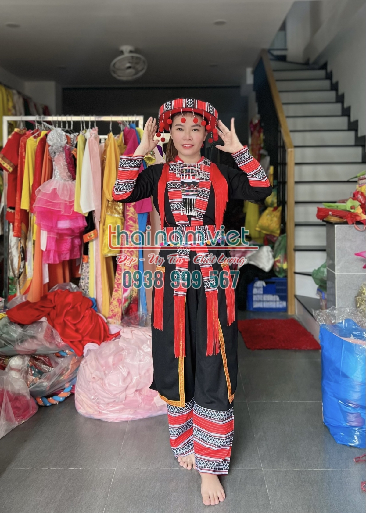 12 Cho thuê trang phục biểu diễn quận Tân Phú