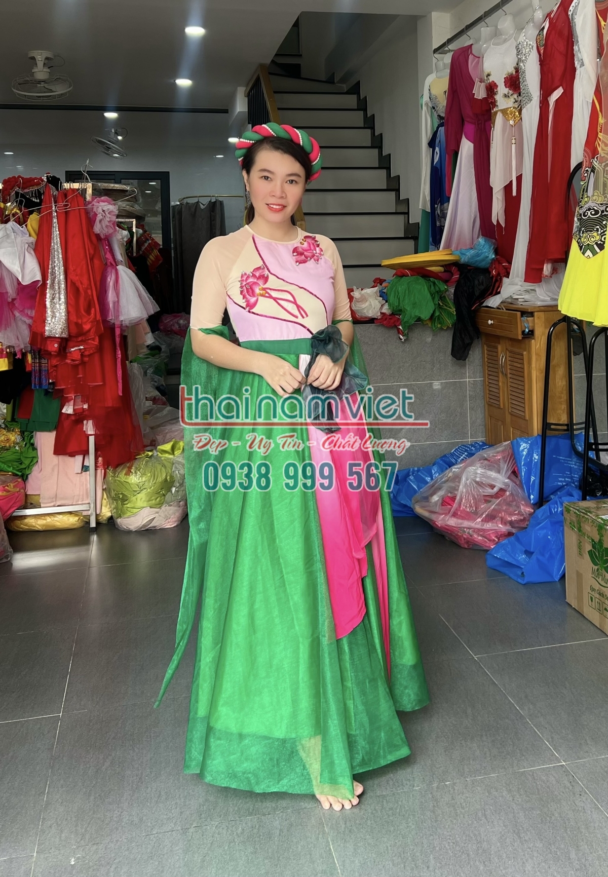 4 Cho thuê trang phục biểu diễn quận Tân Phú
