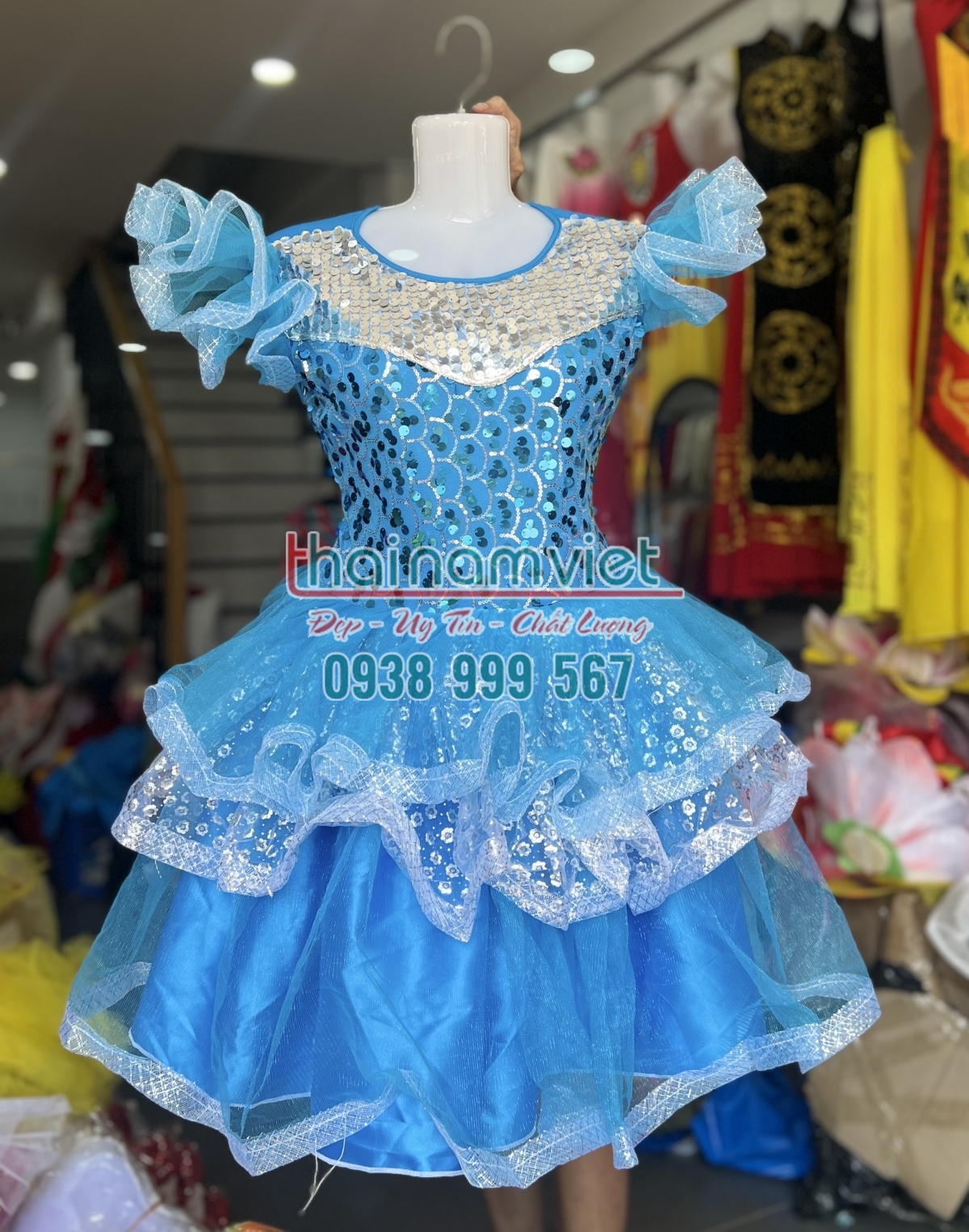1 May bán cho thuê trang phục váy múa trẻ em tại tphcm