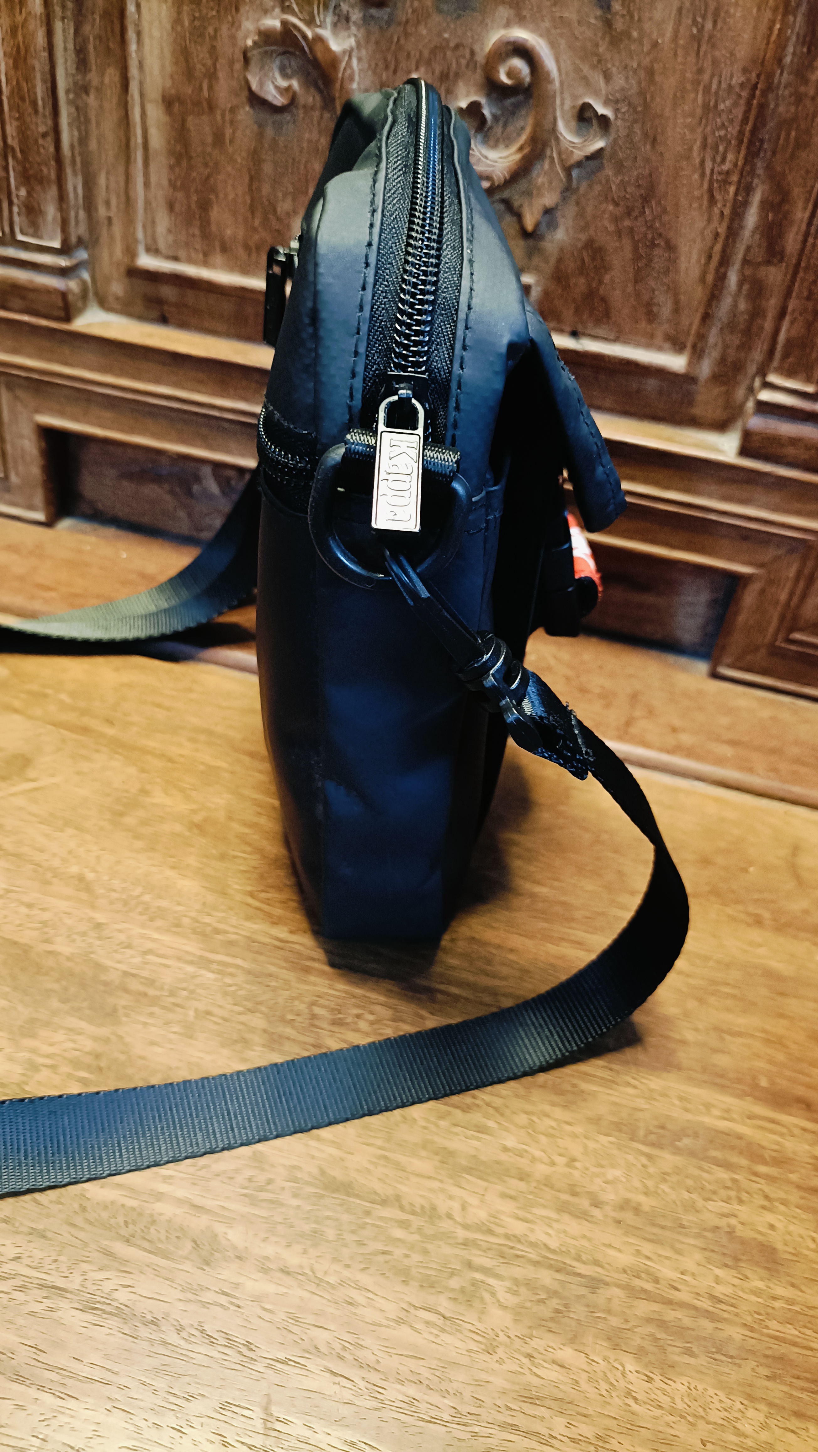 3 Túi đeo chéo nam nữ KAPPA .