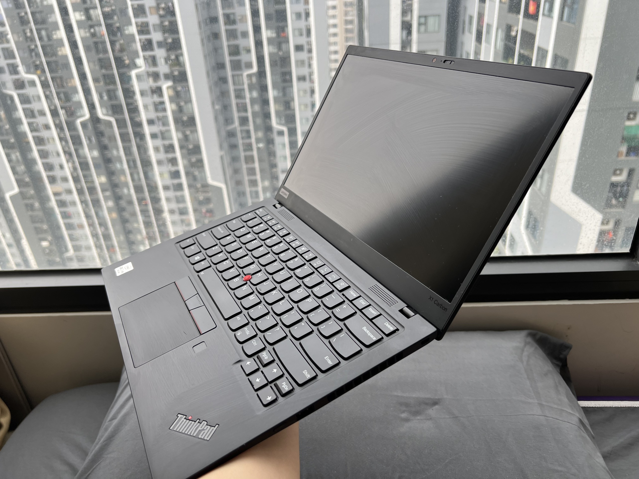 1 Thinkpad X1 Gen 8 i7 16G 512G màn Full. 2K ips. máy us zin đẹp