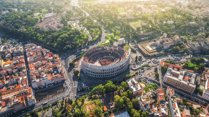 2 Các Thành Phố Lãng Mạn Ở Châu Âu: Paris, Rome, Venice Và Điểm Hẹn Hò Lý Tưởng