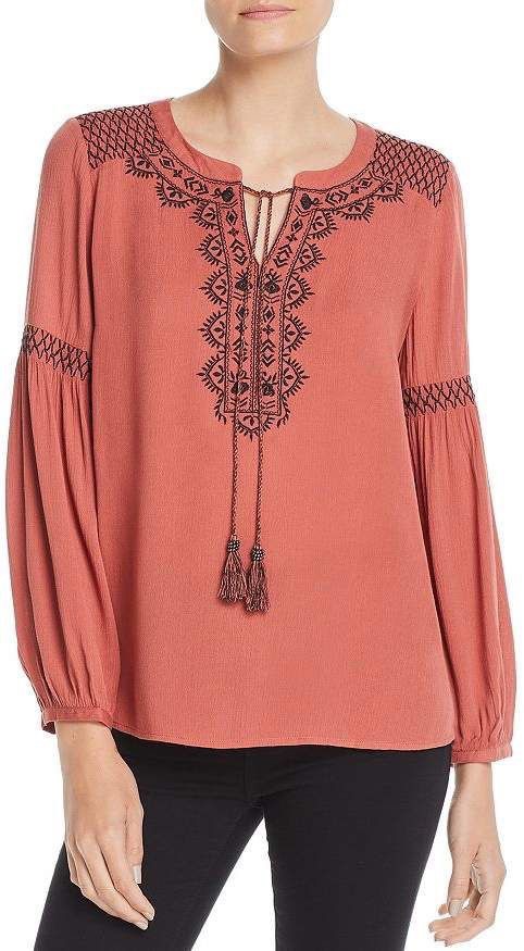 5 Thêu áo,thêu máy,thêu tay,thêu vi tính