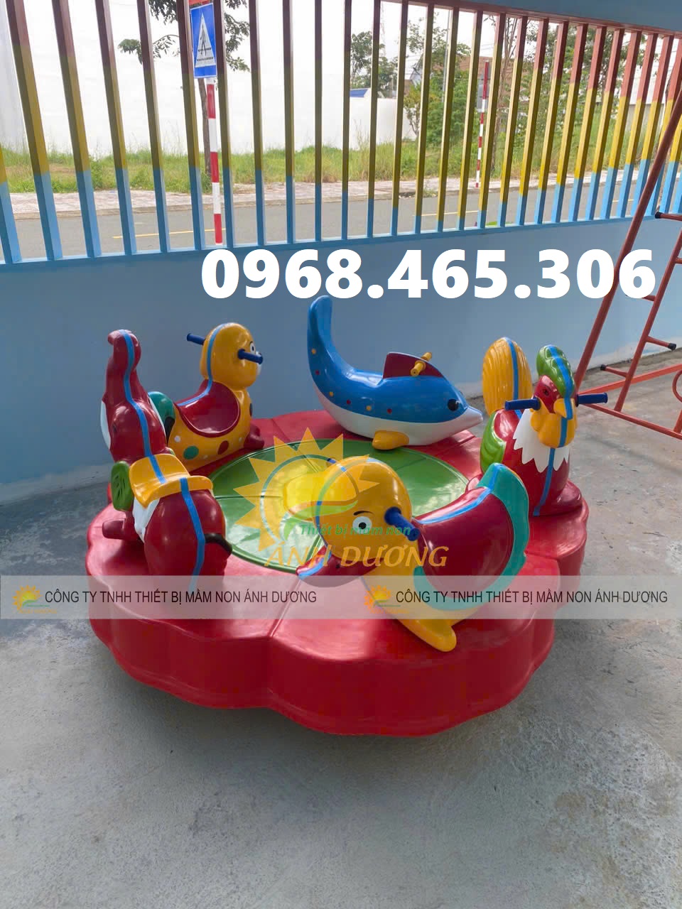 4 Đu quay trẻ em 4 chỗ ngồi nhập khẩu, đu quay ngoài trời 4 Đu quay trẻ em 4 chỗ ngồi nhập khẩu, đu quay ngoài trời