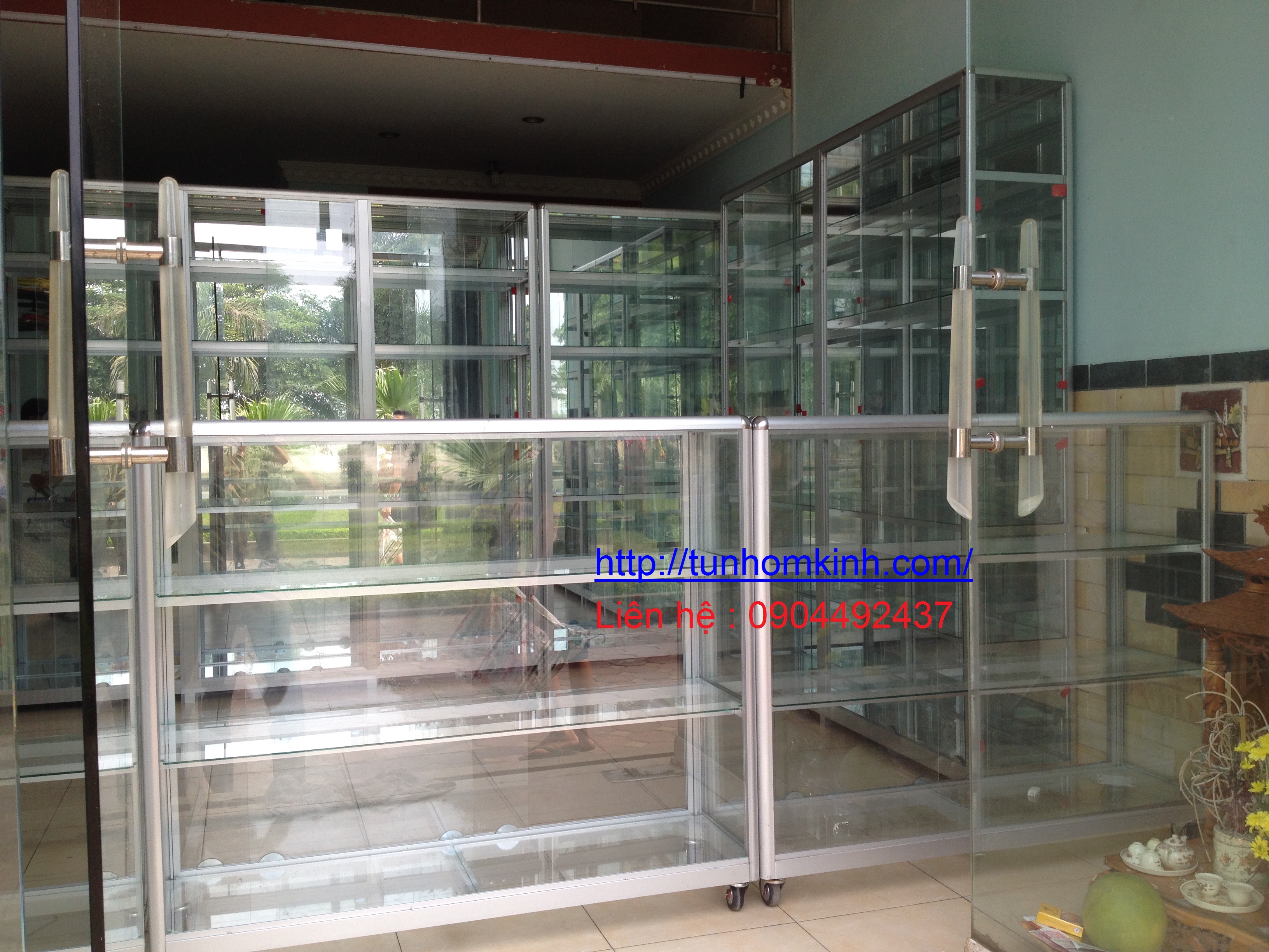 1 Tủ nhôm kính cao cấp-chất lương cao