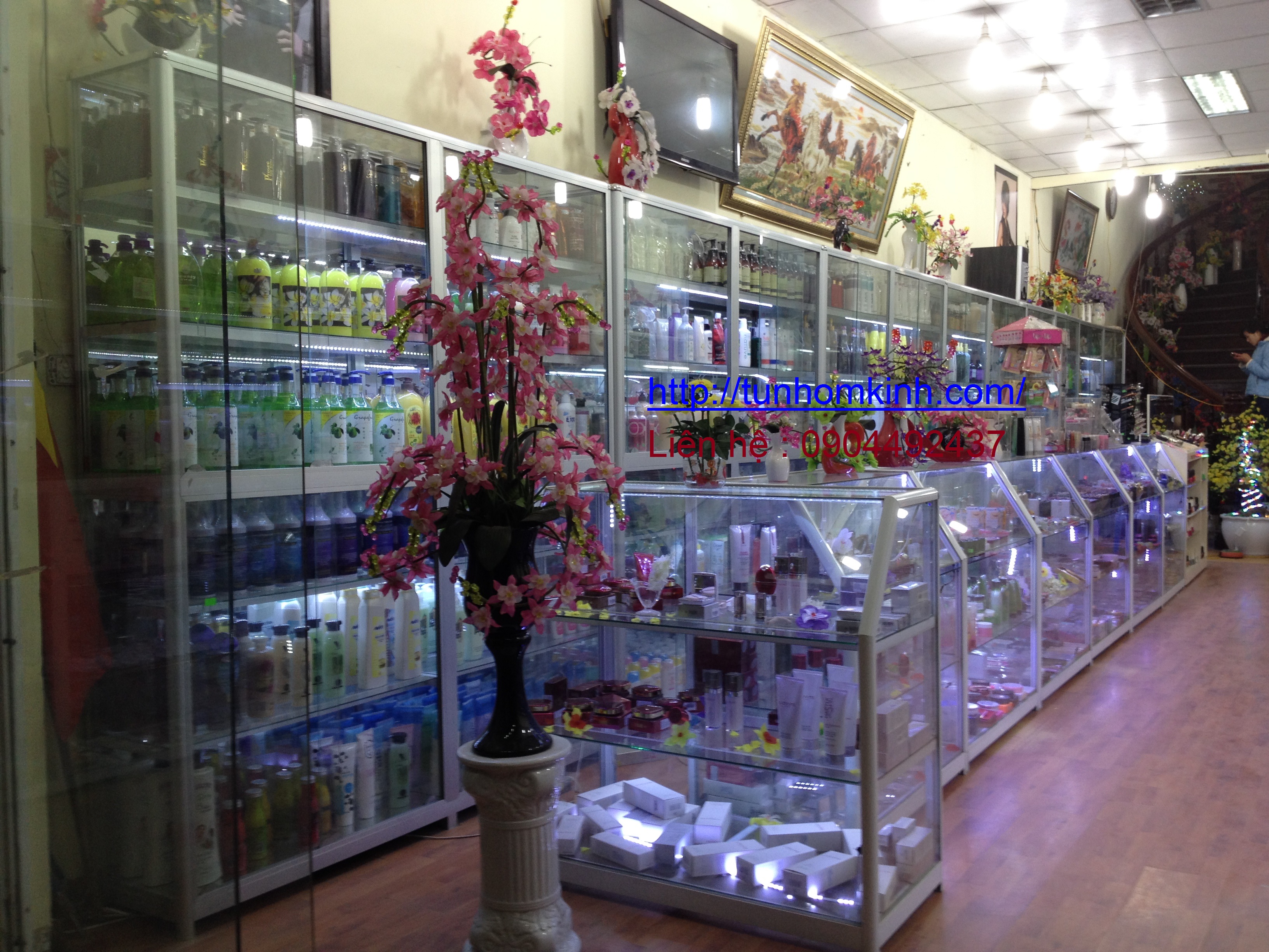 Tủ nhôm kính cao cấp-chất lương cao