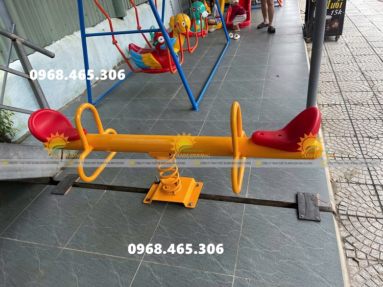 2 Cầu bập bênh lò xo trẻ em chất lượng cao