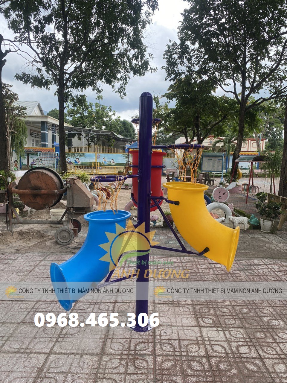 1 Trụ bóng rổ trẻ em 3 vòng hàng nhập khẩu 1 Trụ bóng rổ trẻ em 3 vòng hàng nhập khẩu