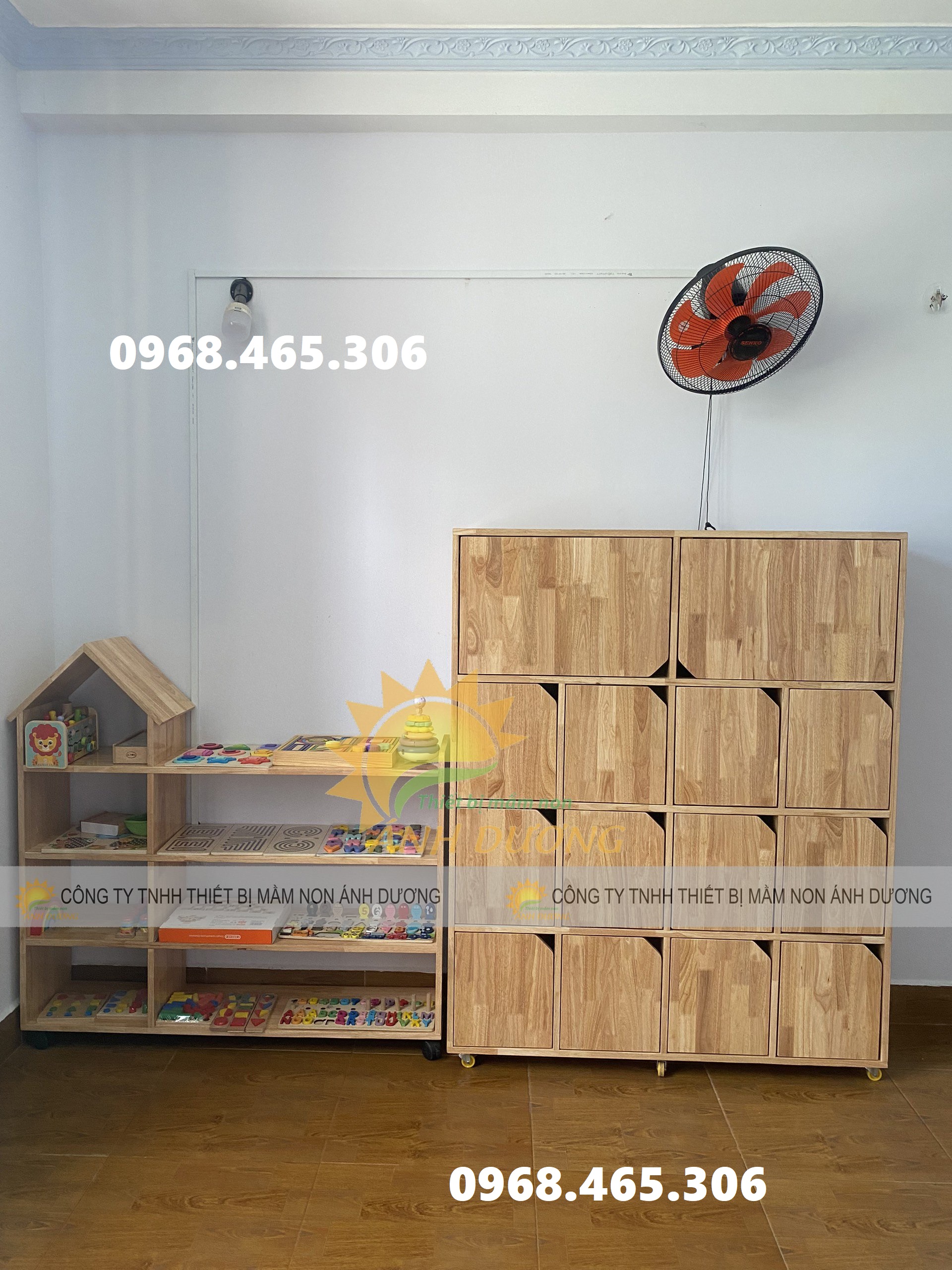 2 Kệ gỗ cao su mầm non, tủ gỗ mầm non mẫu giáo 2 Kệ gỗ cao su mầm non, tủ gỗ mầm non mẫu giáo