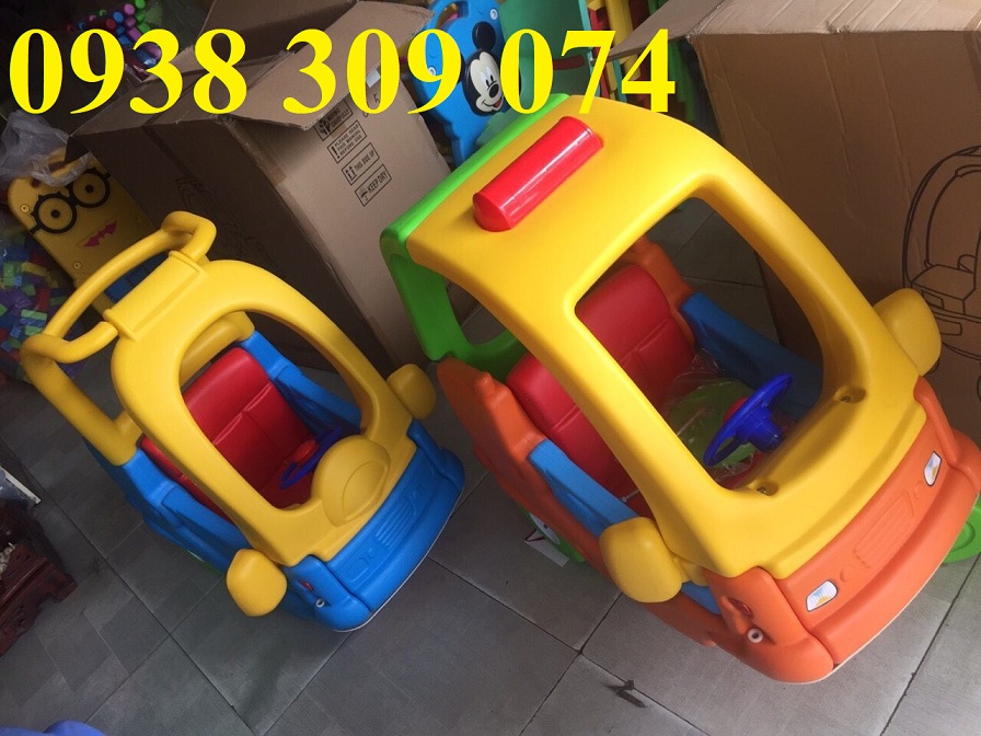 1 Xe chòi chân ô tô mái vòm, xe ô tô chòi chân 4 bánh có cửa 1 Xe chòi chân ô tô mái vòm, xe ô tô chòi chân 4 bánh có cửa