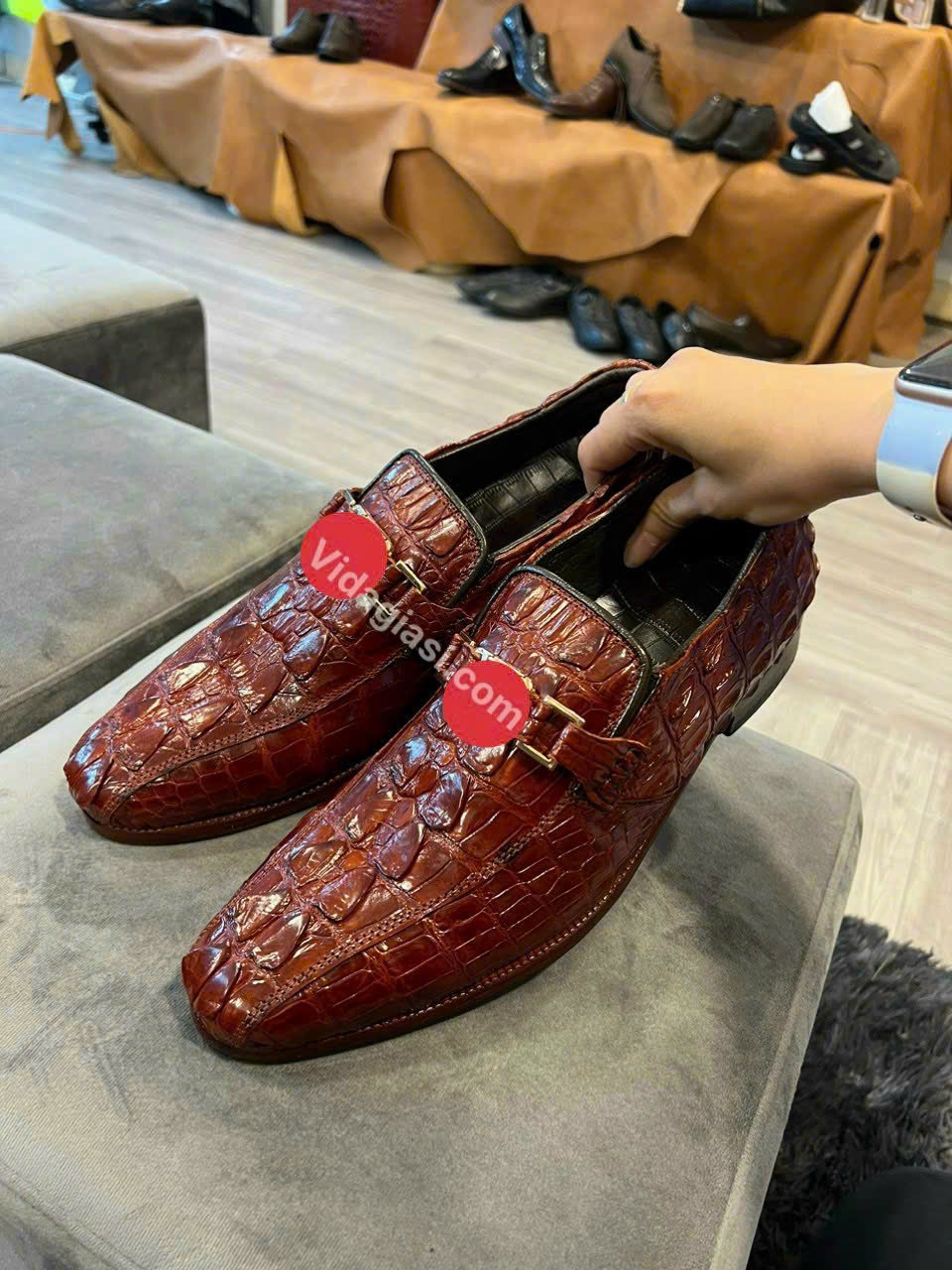 7 Xưởng sản xuất đồ da trường chinh đói tác uy tín trong ngành da xuất khẩu 7 Xưởng sản xuất đồ da trường chinh đói tác uy tín trong ngành da xuất khẩu