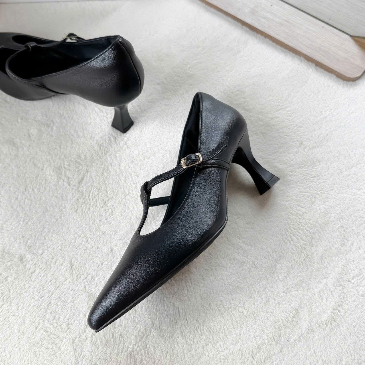 4 Công Ty giày Quốc Định chuyên sản xuất giày Pal 4 Công Ty giày Quốc Định chuyên sản xuất giày Pal