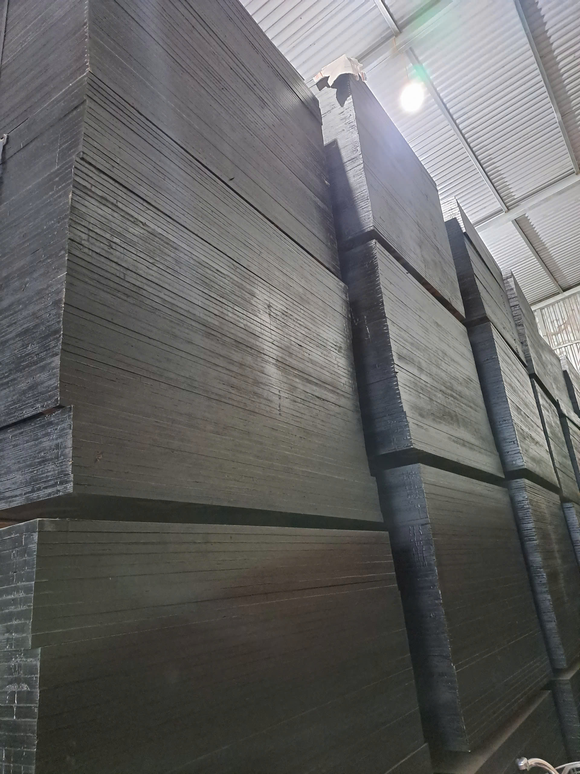 Ván Ép Cốp Pha Phủ Phim 200k- Thạch Thất, Hà Nội Ván Ép Cốp Pha Phủ Phim 200k- Thạch Thất, Hà Nội