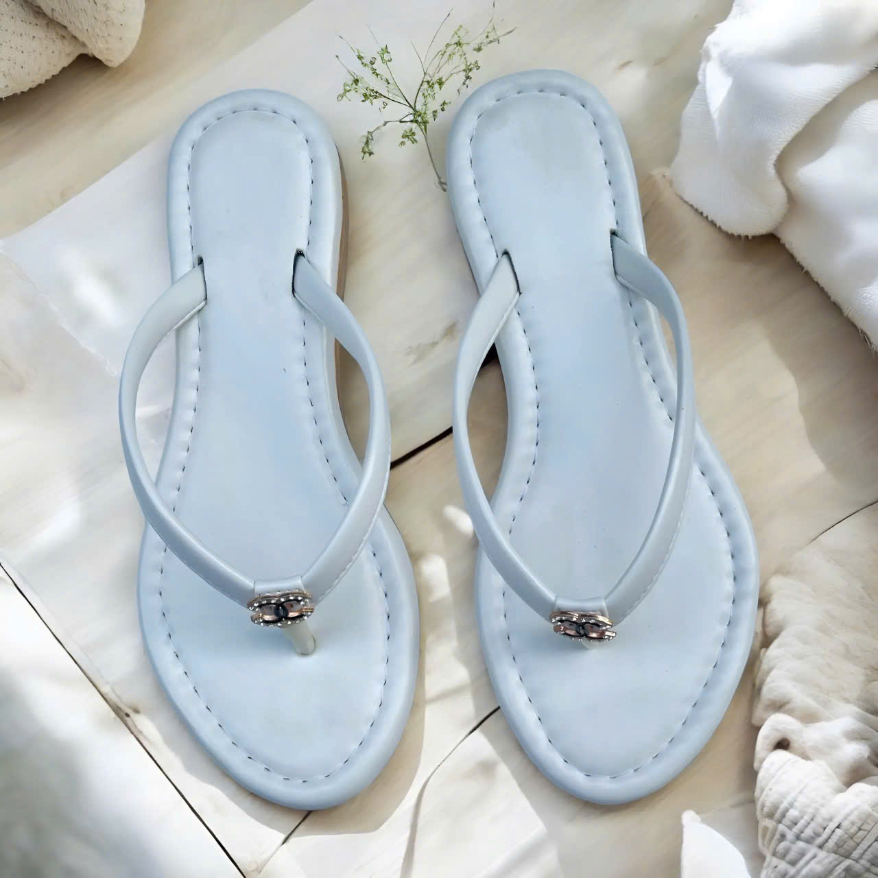 4 Công Ty Quốc Định chuyên sản xuât giày nam nữ 4 Công Ty Quốc Định chuyên sản xuât giày nam nữ