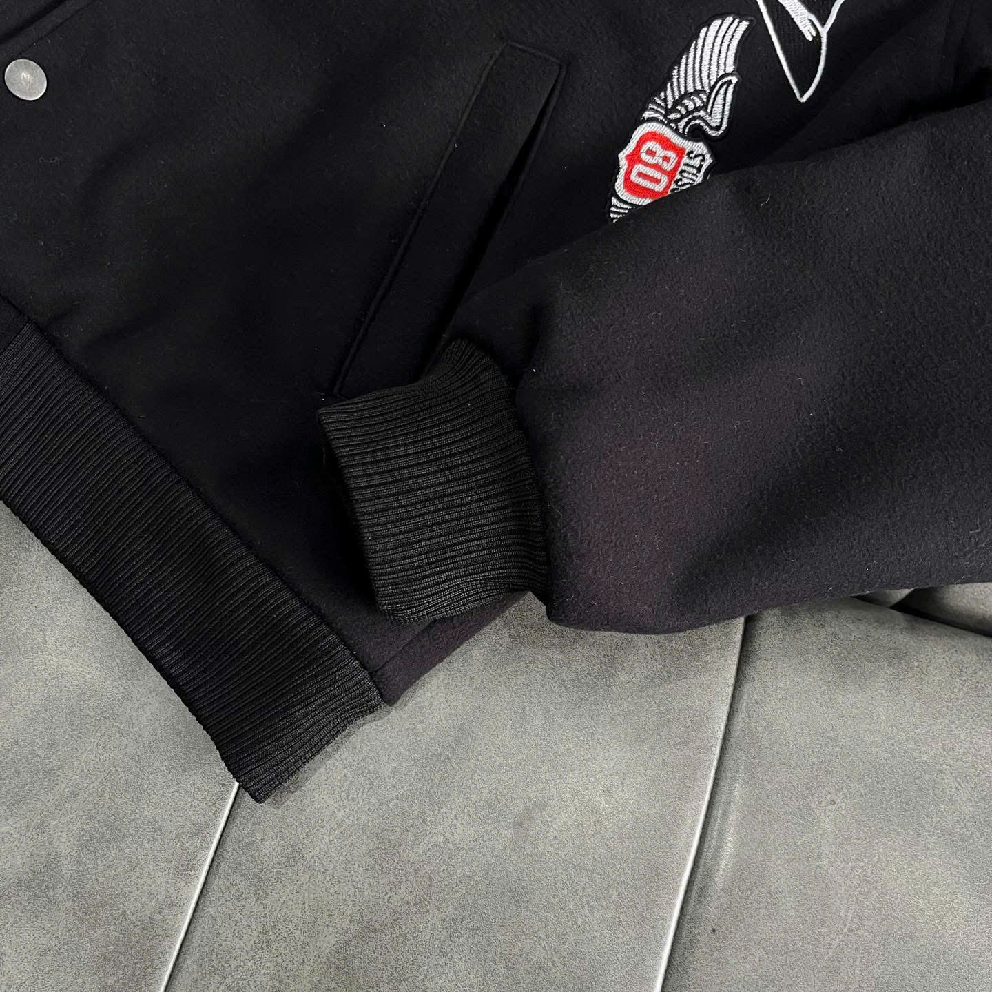2 Bomber Varsity Stussy Thêu Logo