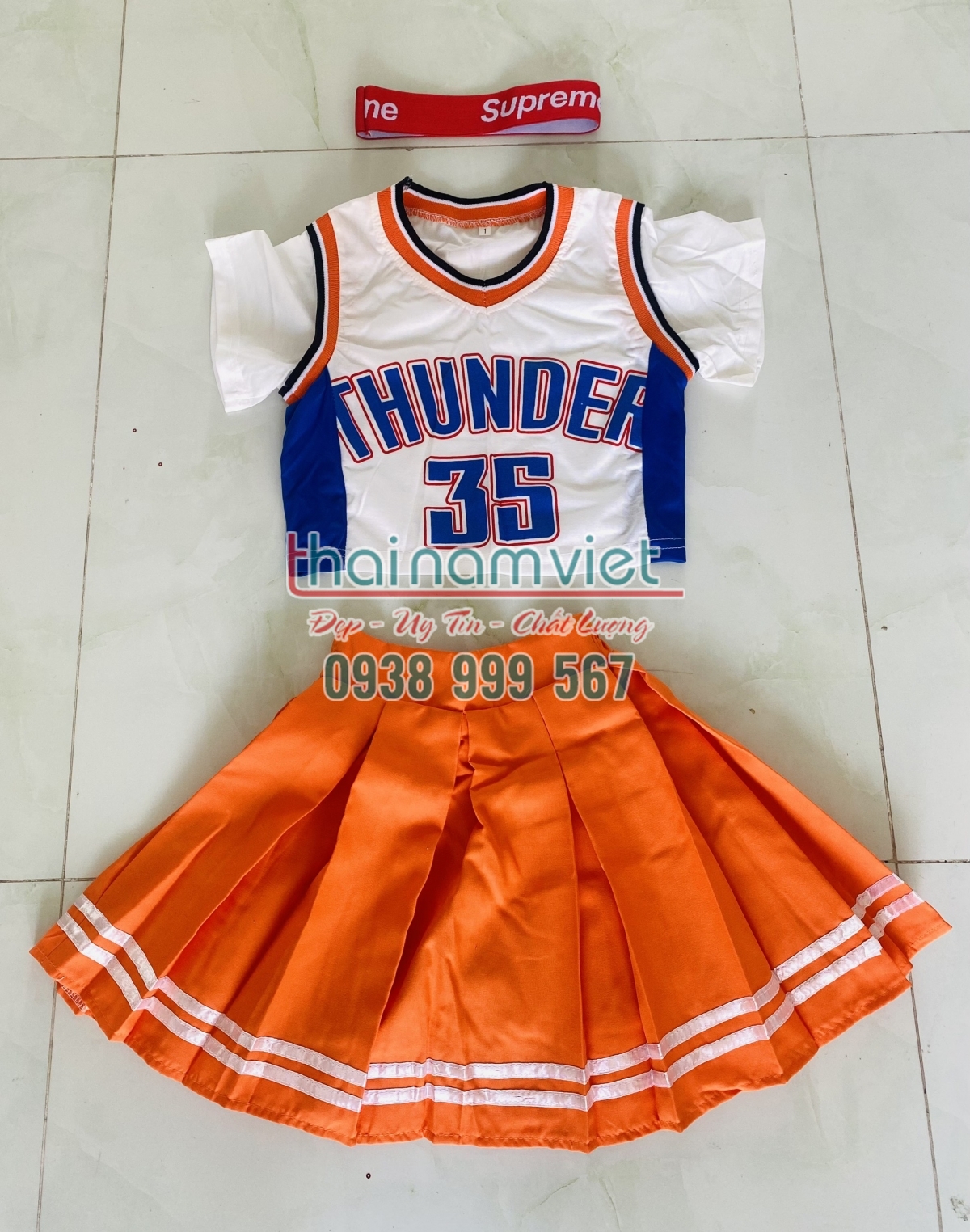 13 Cho thuê trang phục biểu diễn mầm non