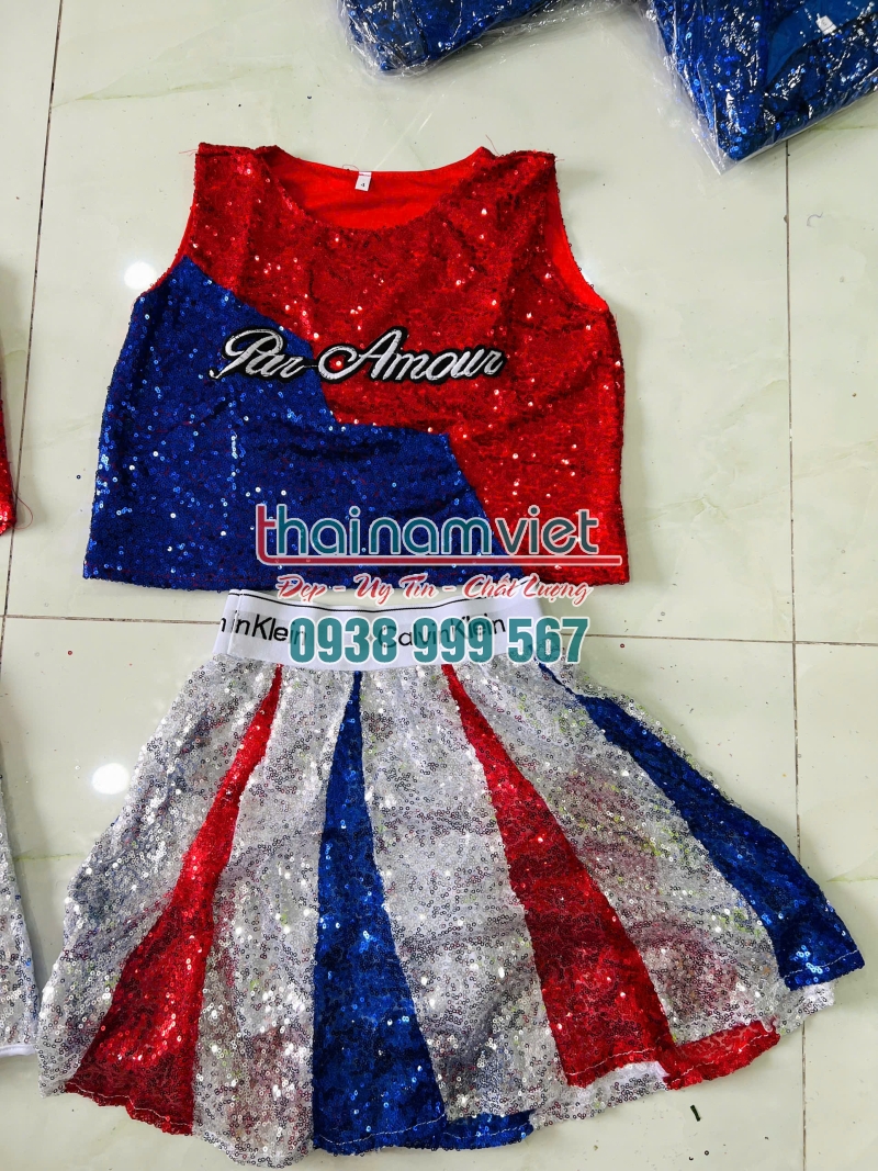 14 Cho thuê trang phục biểu diễn mầm non