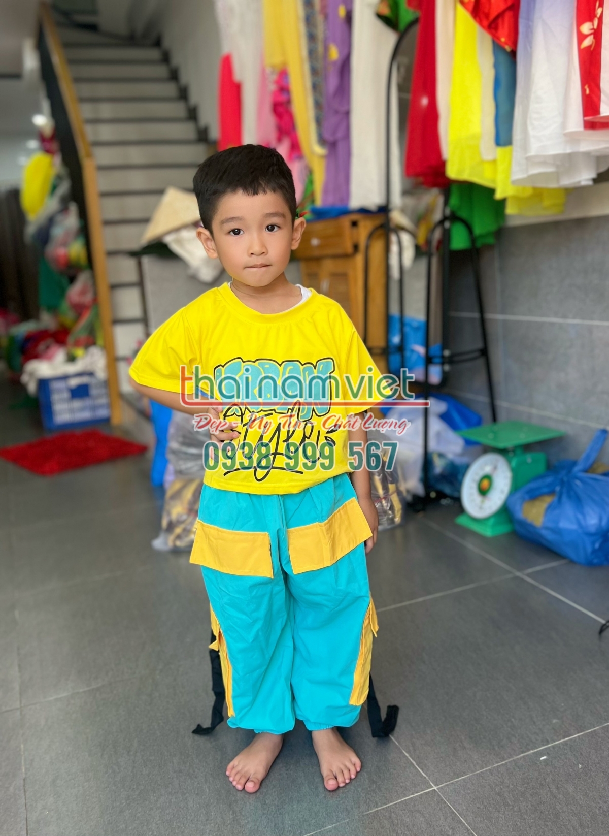 15 Cho thuê trang phục biểu diễn mầm non