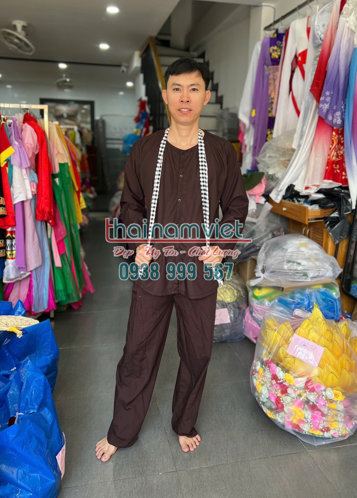 4 Cho thuê trang phục Hằng Nga chú cuội Tphcm