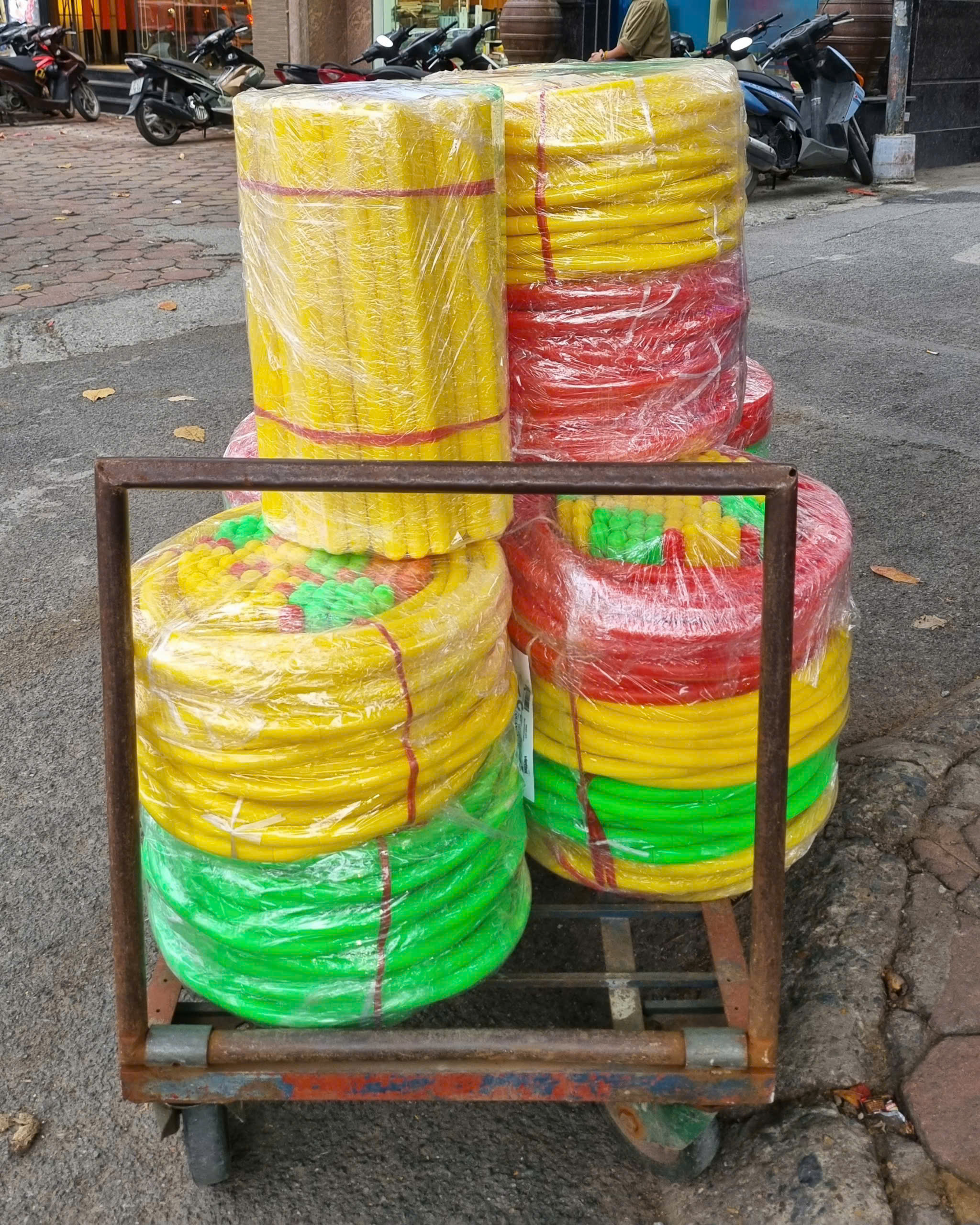 1 Vòng nhựa tập thể dục theo sách Kết Nối Trí thức 2024, học sinh, cấp 1, lớp 4, ship cod 1 Vòng nhựa tập thể dục theo sách Kết Nối Trí thức 2024, học sinh, cấp 1, lớp 4, ship cod