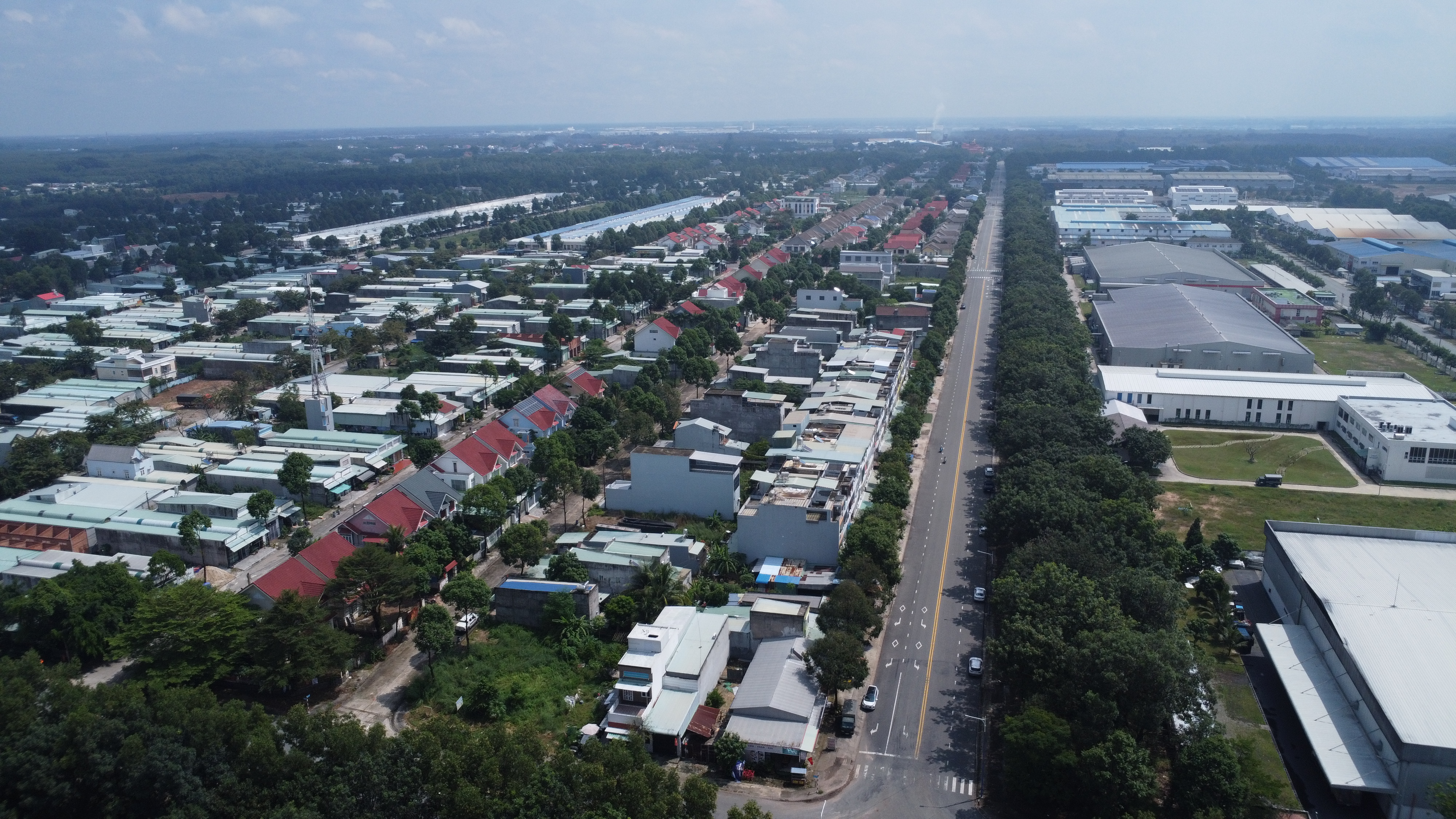 2 Bán Nhà 1 Trệt 3 Lầu   Vị Trí Đẹp Phường Chánh Phú Hòa, TP.HCM 2 Bán Nhà 1 Trệt 3 Lầu   Vị Trí Đẹp Phường Chánh Phú Hòa, TP.HCM