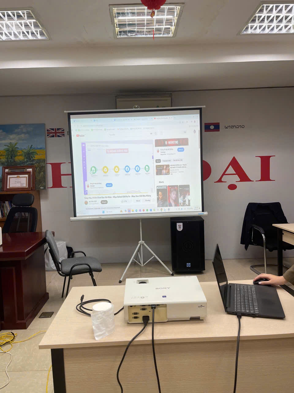 Trung tâm sửa chữa máy chiếu uy tín