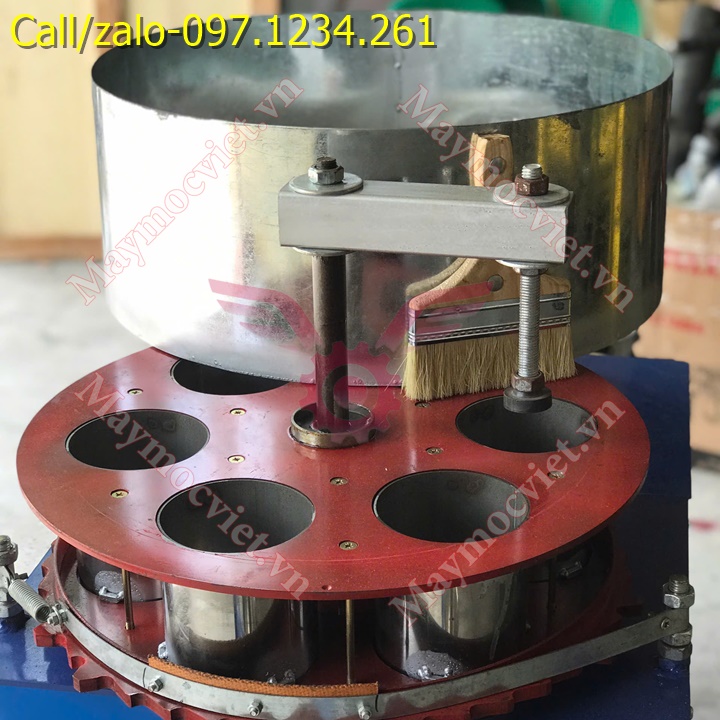 1 Máy đóng bầu cây ươm Turbo TBN28 giá rẻ