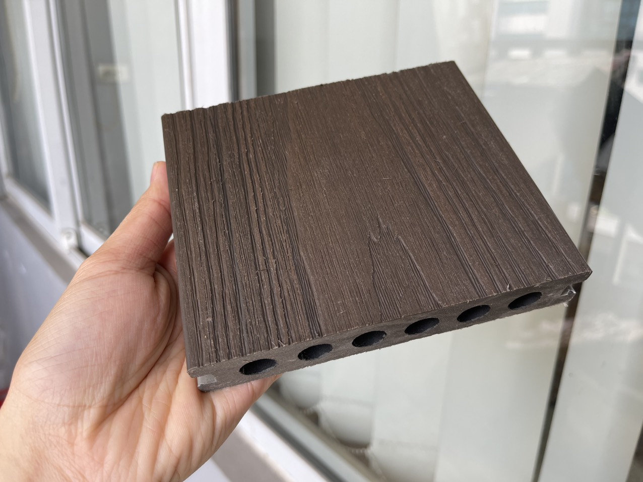 7 Sàn gỗ ngoài trời mã EW-C01