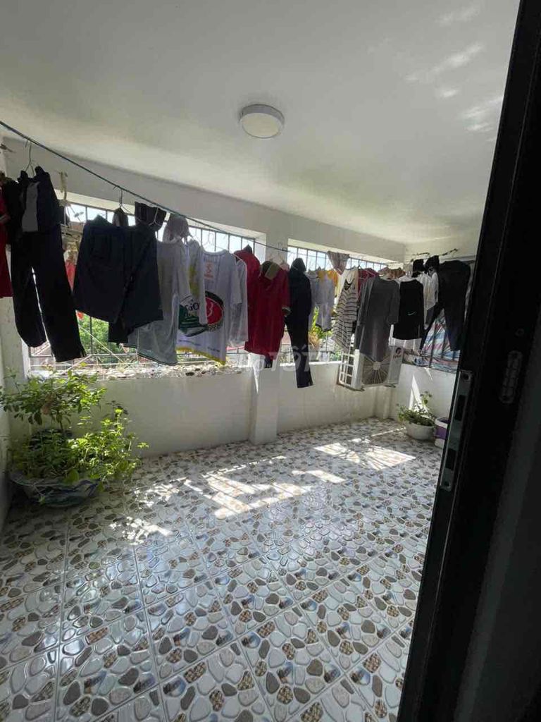 10 Chính chủ cần bán nhà 57,9m2 x 3 tầng có 4 phòng ngủ tại Đại Thành, Quốc Oai