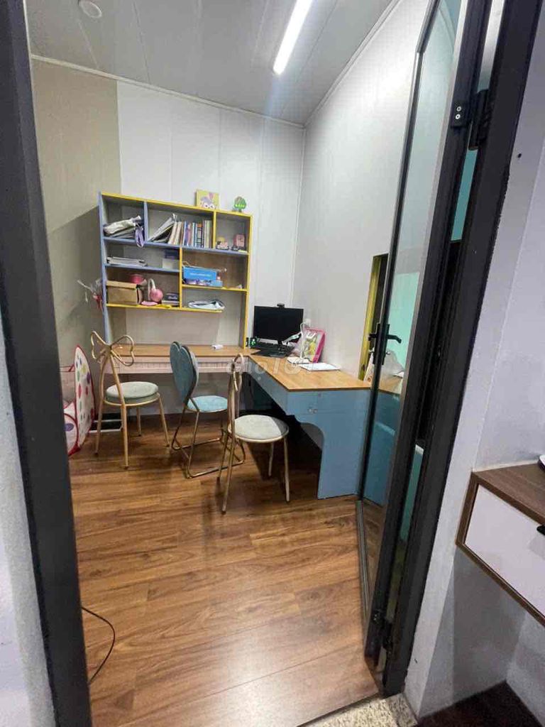 4 Chính chủ cần bán nhà 57,9m2 x 3 tầng có 4 phòng ngủ tại Đại Thành, Quốc Oai