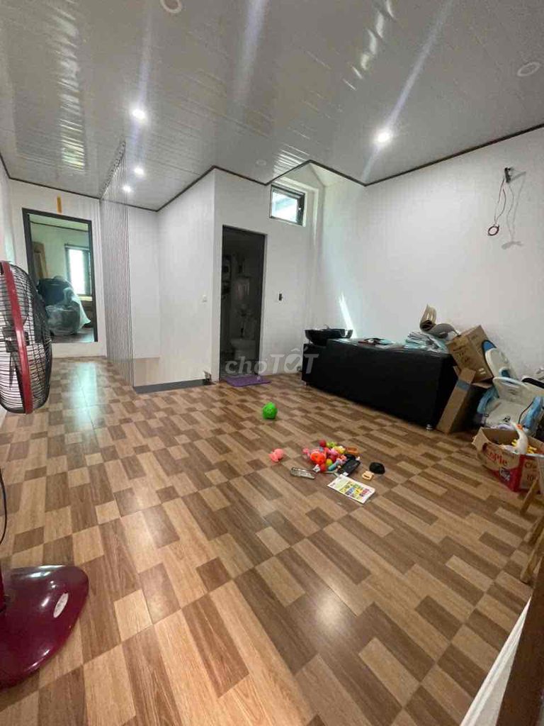 7 Chính chủ cần bán nhà 57,9m2 x 3 tầng có 4 phòng ngủ tại Đại Thành, Quốc Oai