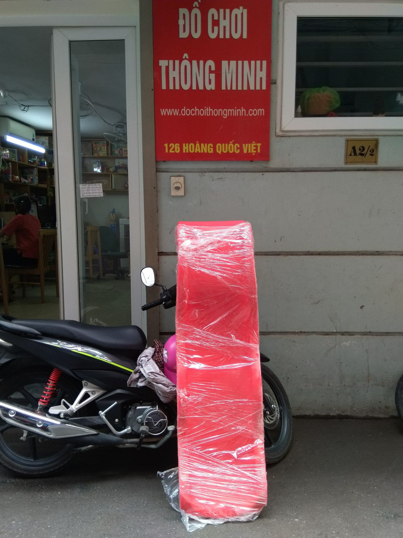 11 Máng trượt siêu dày dài 2 mét bán lẻ máng giá tốt có sẵn nhận xong mới phải trả tiền hàng