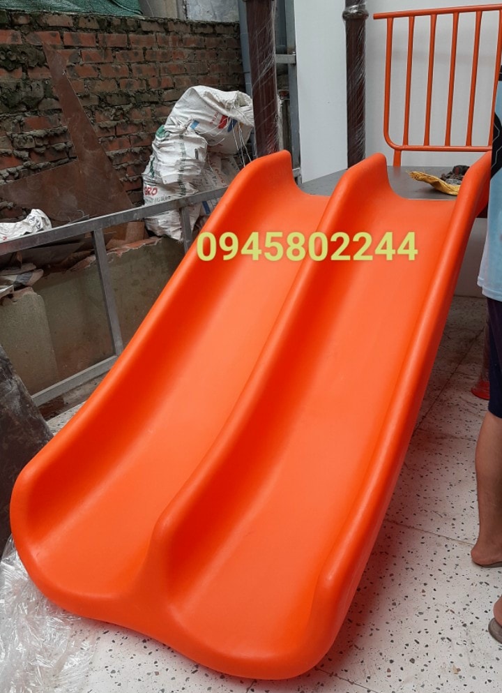 7 Máng trượt siêu dày dài 2 mét bán lẻ máng giá tốt có sẵn nhận xong mới phải trả tiền hàng