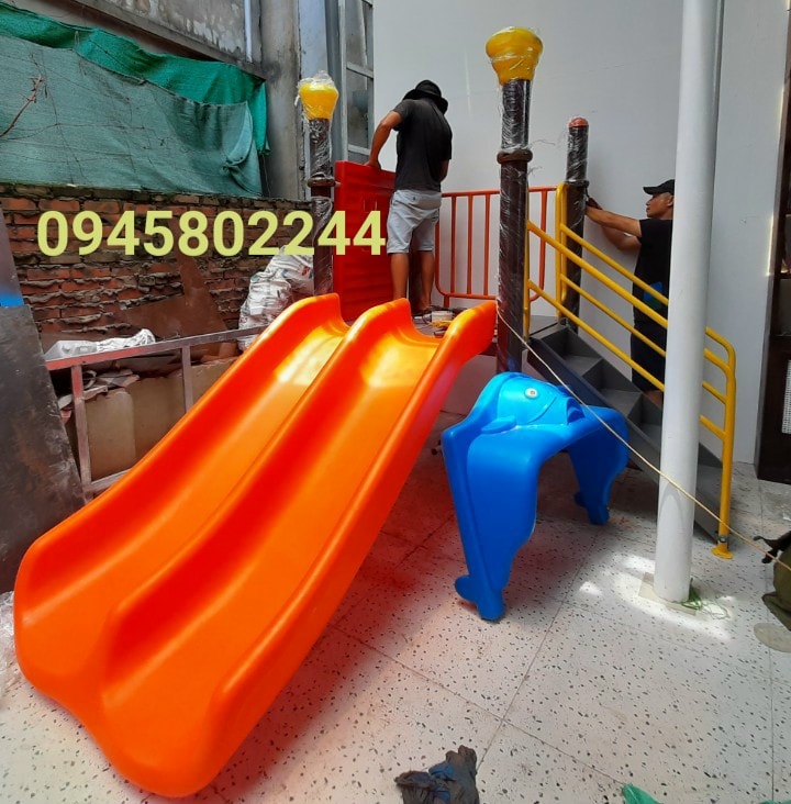 5 Máng trượt siêu dày dài 2 mét bán lẻ máng giá tốt có sẵn nhận xong mới phải trả tiền hàng