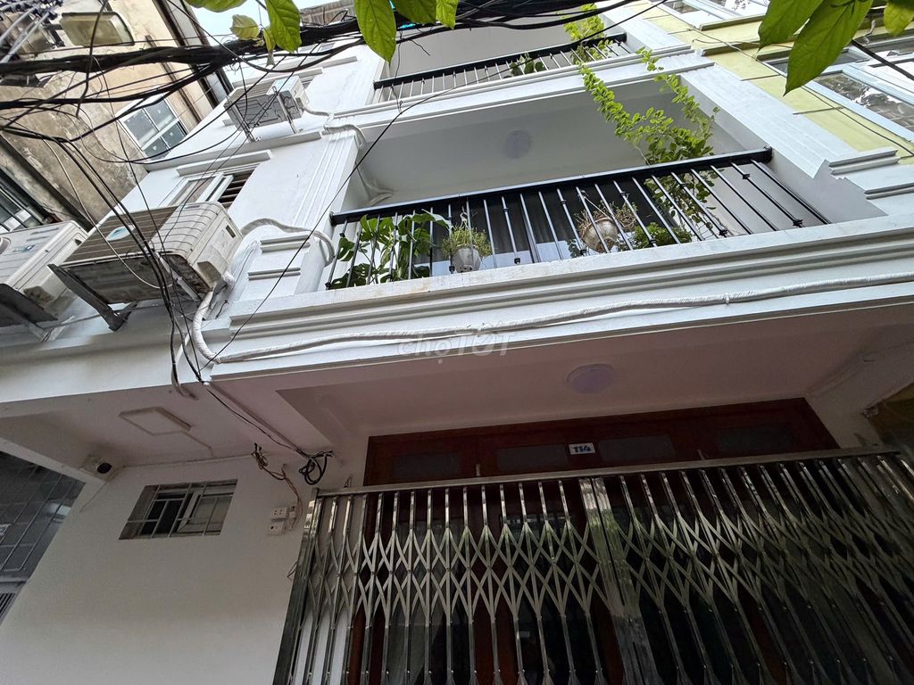 2 Cho thuê nhà 4 tầng Tân Mai, Hoàng Mai, giá 5,5tr