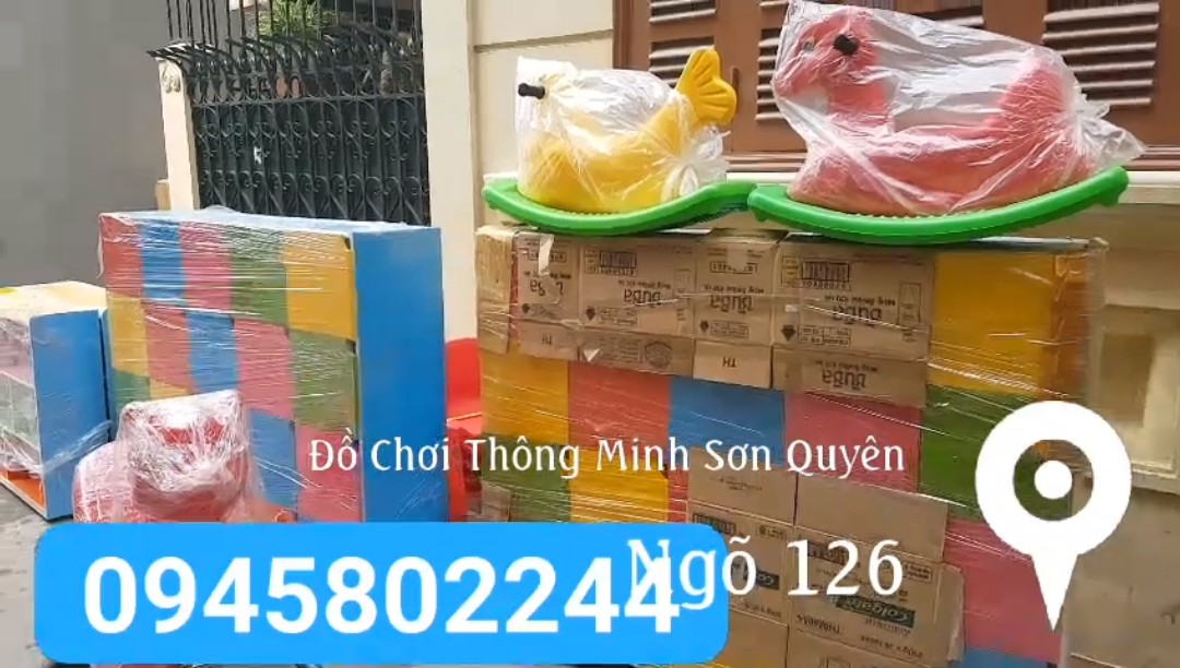 8 Tủ kệ mầm non rực rỡ - biến lớp học thành thế giới cổ tích 0945802244