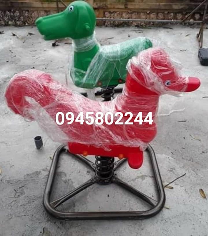 Bập bênh ngoài trời 0945802244 Bập bênh ngoài trời 0945802244