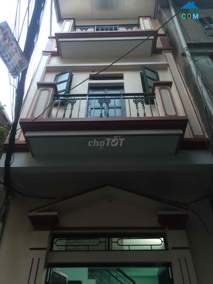 2 Cho thuê nhà 3 tầng ngõ 184 đường Trần Khát Chân, Hai Bà Trưng, Hà Nội.