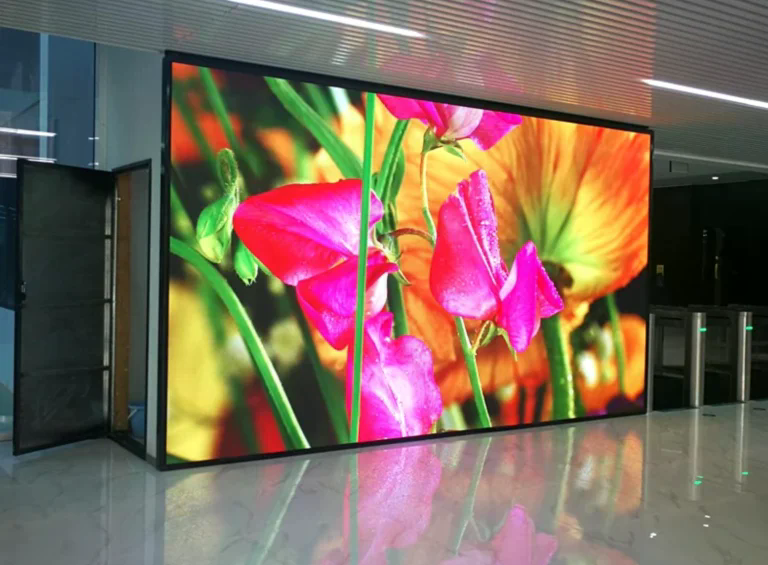 2 Màn hình LED P2.5 trong nhà