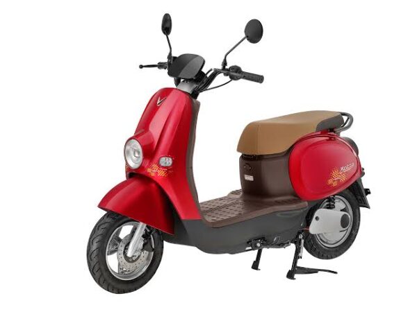 1 Quy Định Độ Tuổi Đi Xe Máy Điện: 5 Lỗi Vi Phạm Thường Gặp