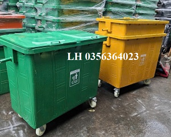 1 Xe thép 660 lit nắp kín